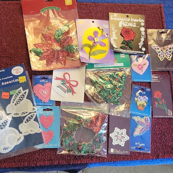 Assorted Holiday and Floral Embellishments Set